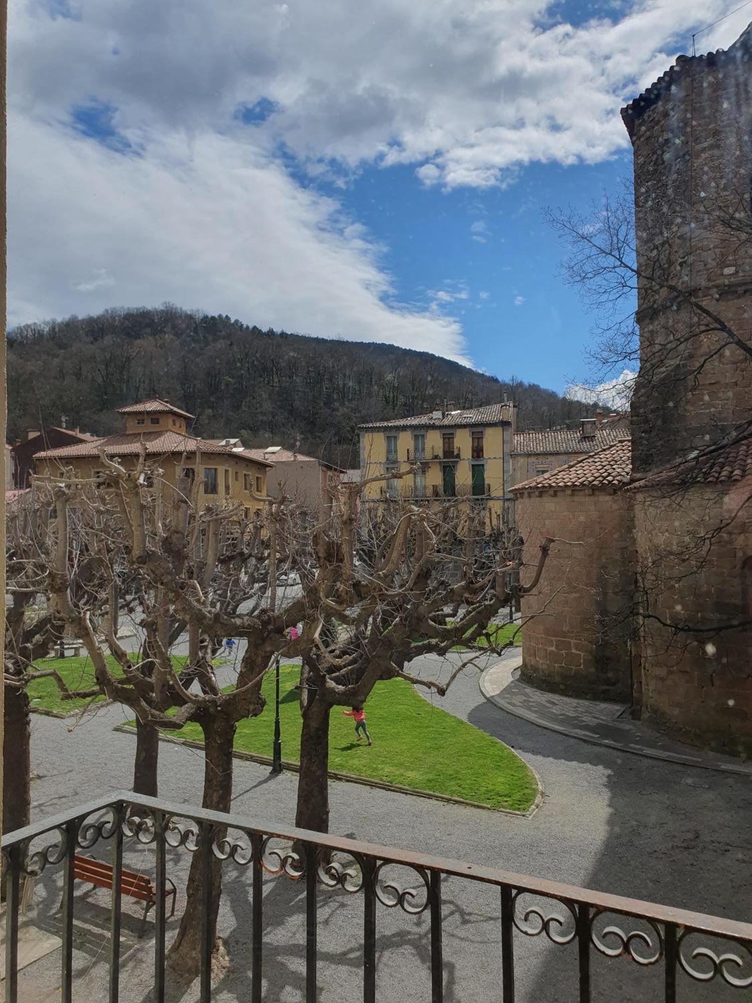 Casa Clotilde - Apartamento Elegante Y Comodo En Sant Joan De Les Abadesses Kültér fotó